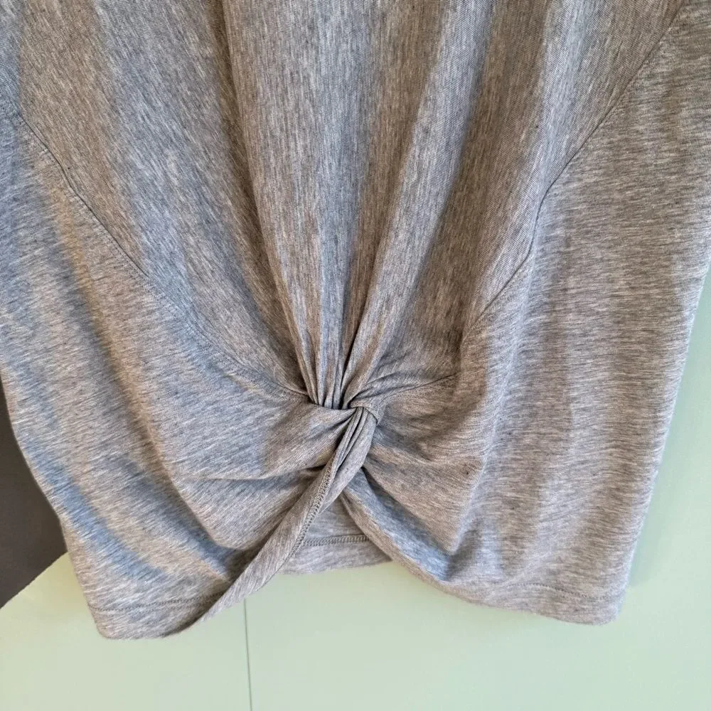 Lululemon Crescent Tank, Heathered Vapor (Gray), Size 2, EUC